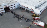 Pożar w hali produkcji mebli przy ulicy Spółdzielczej w Lesznie. Ewakuowano pracowników