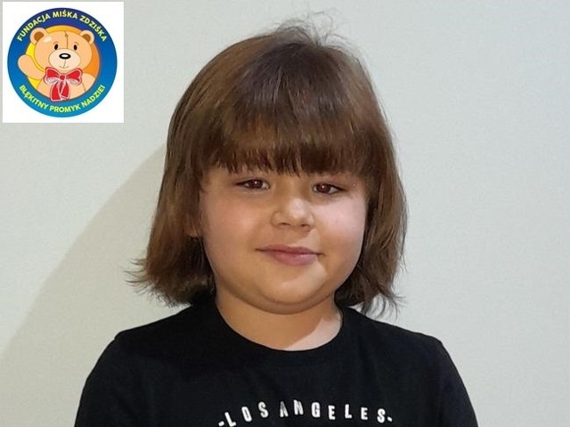 7-letni Mikołajek Nowak z Bielin, podopieczny jędrzejowskiej Fundacji Miśka Zdziśka potrzebuje naszej pomocy. Aby mógł słyszeć konieczna jest kosztowna operacja w USA.