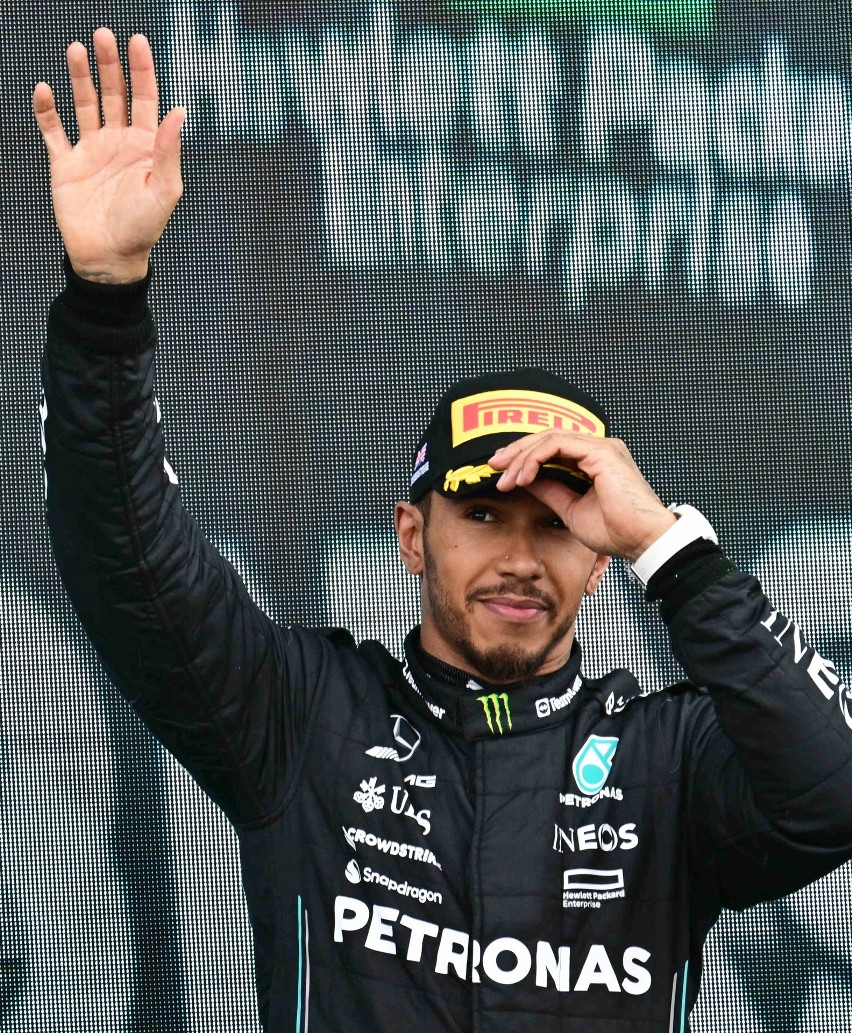 Lewis Hamilton jakby żegnał się z angielską publicznością na...