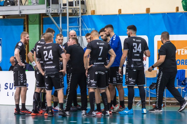 17 zawodników liczyć będzie Handball Stal Mielec w nadchodzącym sezonie. Szczegóły na kolejnych slajdach.