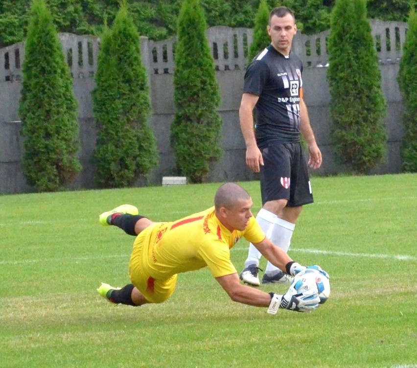 Korona Rzeszów pokonała u siebie 4:1 Orła Przeworsk na...