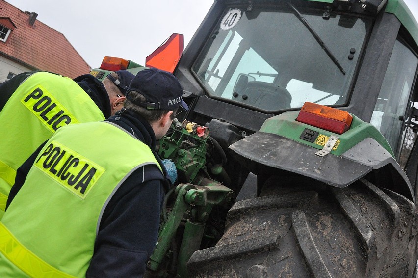 Jak ustalili gorzowscy funkcjonariusze, traktor został...