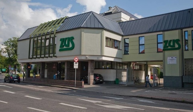 Budynek ZUS w Słupsku.