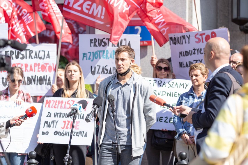 Pikieta fizjoterapeutów 3 września w Warszawie