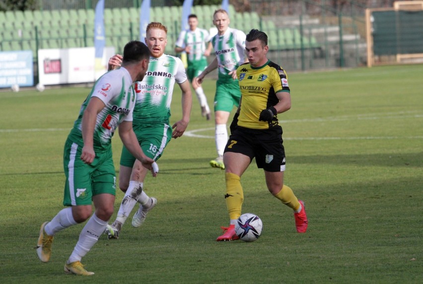 3.liga: Chełmianka sprawiła niespodziankę na boisku lidera tabeli (ZDJĘCIA)