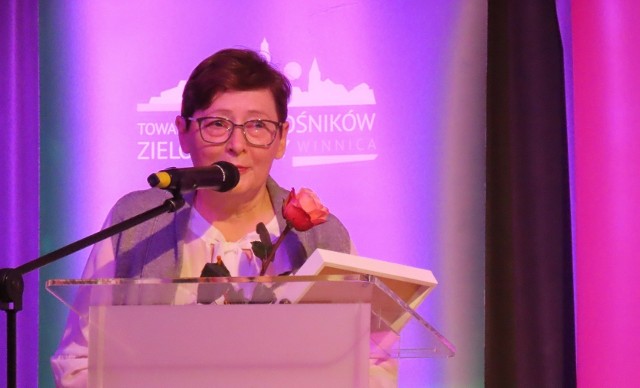 Zielonogórską Nagrodę Literacką "WINIARKA" w kategorii indywidualnej otrzymała Zofia Mąkosa.