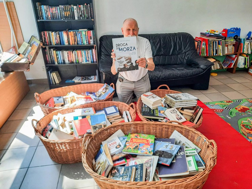 Port Gdańsk i DCT Gdańsk wsparły bibliotekę społeczną na Stogach 