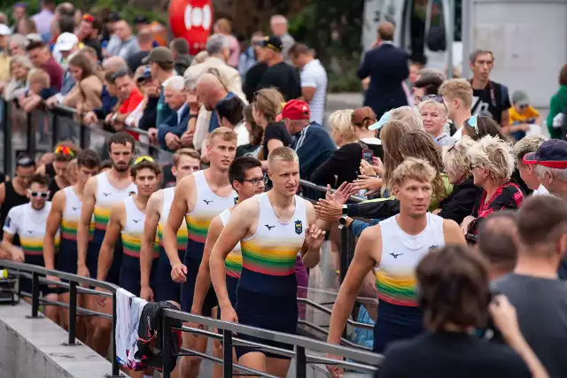 XXXII Wielka Wioślarska o Puchar Brdy cieszyła się sporym zainteresowaniem kibiców. Aby zobaczyć zdjęcia z zawodów przesuń gestem lub strzałką w prawo>>>