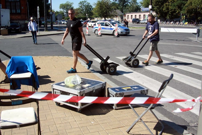 Dworzec PKP zagrał w komedii Juliusza Machulskiego "Volta" (ZDJĘCIA, WIDEO)