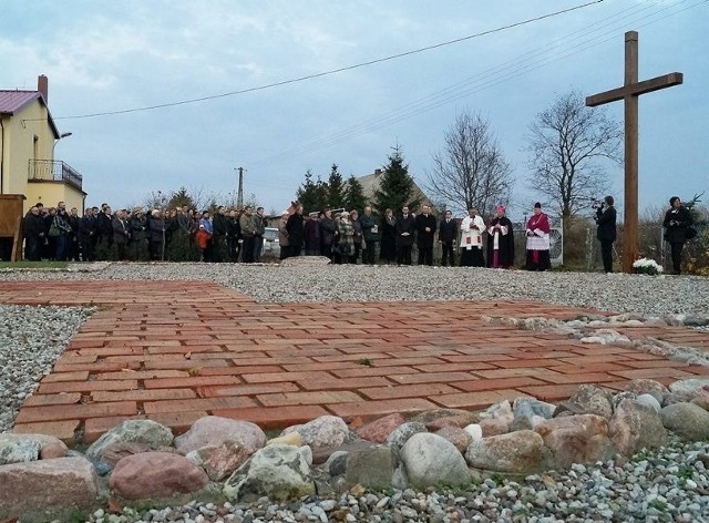 W sobotę uroczyście otwarto w Płonkowie "Park Kulturowy - Kościół pod wezwaniem Świętego Oswalda"