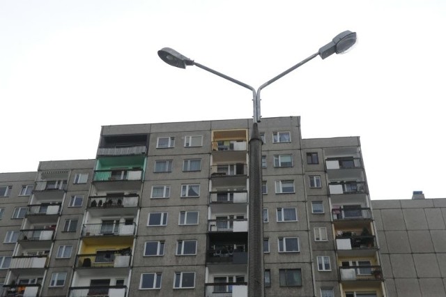 Miasto chce wymienić latarnie na 13 ulicach.
