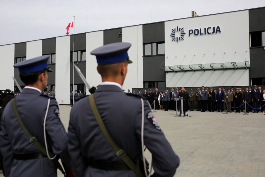 Kraków. Przy ulicy Łokietka otwarto nową siedzibę policji [ZDJĘCIA]