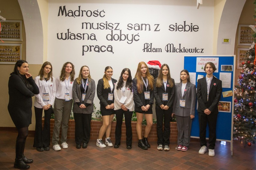 Uczniowie II Liceum w Słupsku będą pomagali uczniom dwóch...