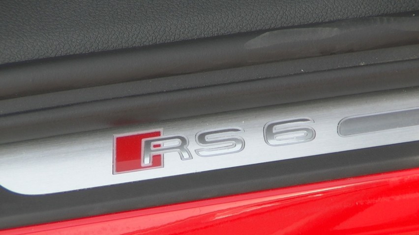 Audi RS6...