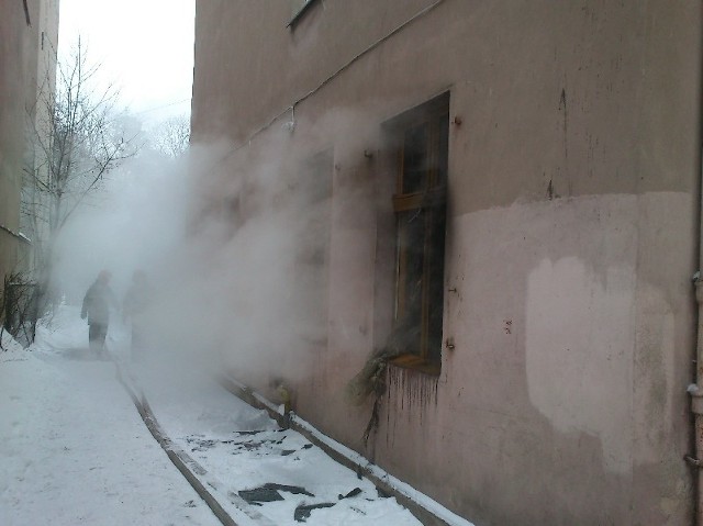 Płonęło mieszkanie przy ul. Bydgoskiej w Toruniu