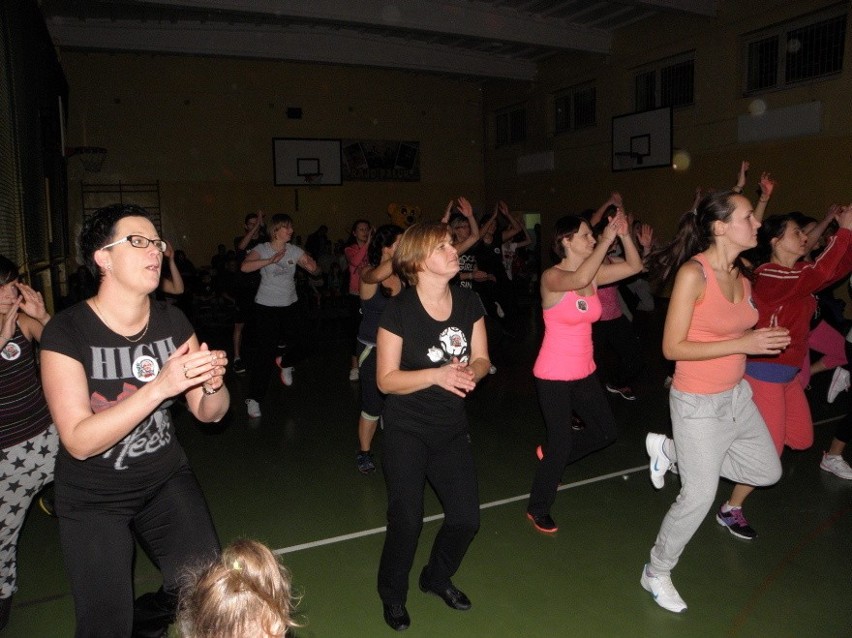 Hardkorowa zumba z Robertem Burneiką 