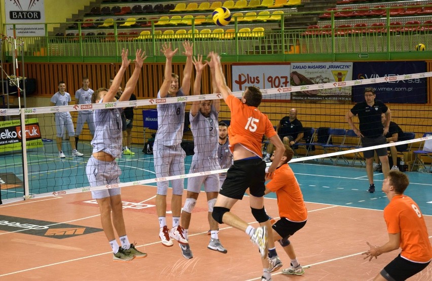 Cerrad Czarni przegrali z drużyną ze Lwowa na koniec turnieju w Radomiu