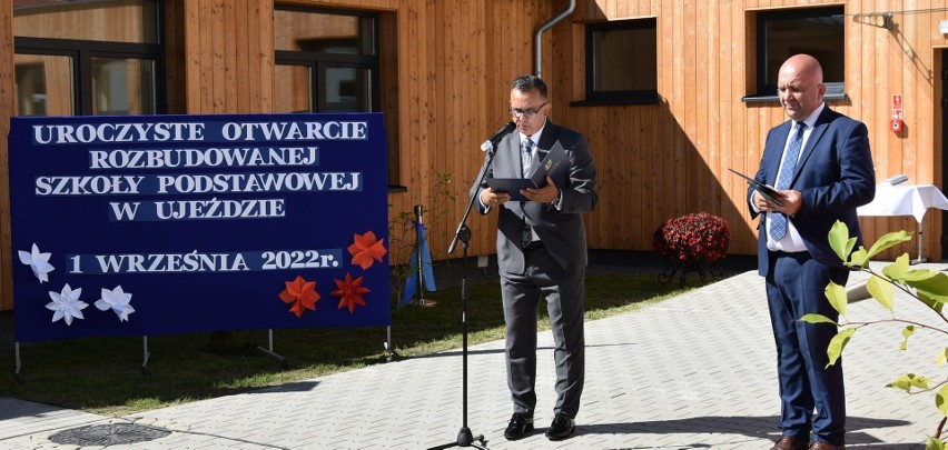 Plebiscyt Edukacyjny 2022. Szkoła w Ujeździe najlepsza w powiecie opatowskim i województwie świętokrzyskim