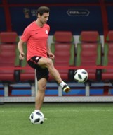 Grzegorz Krychowiak ma nowy klub. PSG wypożyczyło go do Lokomotiwu Moskwa. Real i Barcelona mają chrapkę na duże transfery.