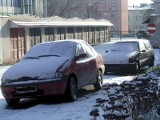 Powiat. Śnieg zasypał samochody i drogi 