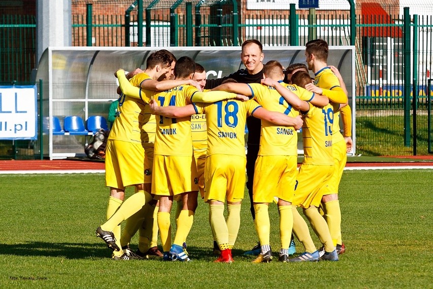 Geo-Eko Ekoball Stal Sanok - Izolator Boguchwała 4:1 (3:1)...