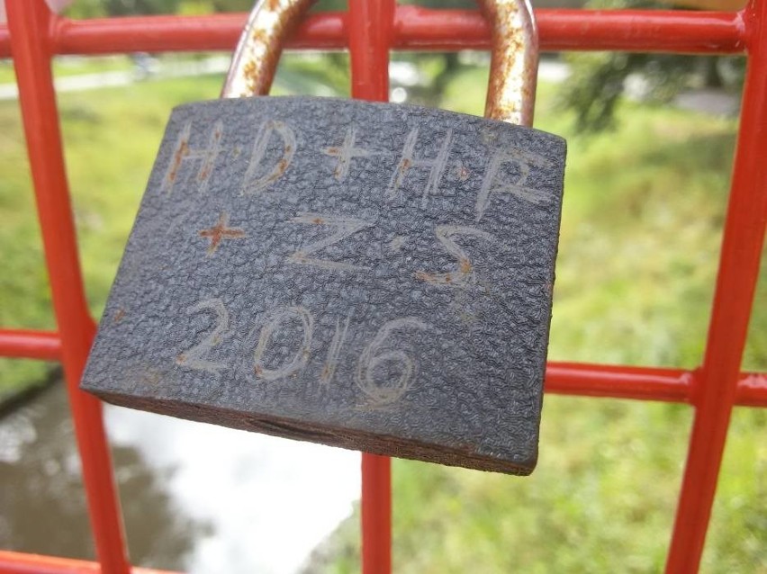 Rybnik: Jemioła na mostku nad Nacyną. Będą życzenia i...