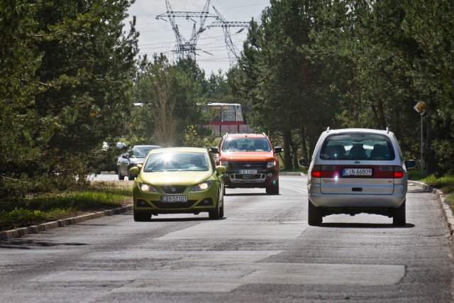 Jeszcze w tym roku robotnicy pojawią się na ulicyMatki Teresy z Kalkuty i rozpoczną przebudowę. Po zakończeniu zadania drogowcy planują tędy zaplanować trasy autobusów komunikacji miejskiej