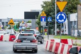 Kierowcy w Bydgoszczy mylą się na skrzyżowaniu Fordońskiej z Bałtycką. Winne oznakowanie?