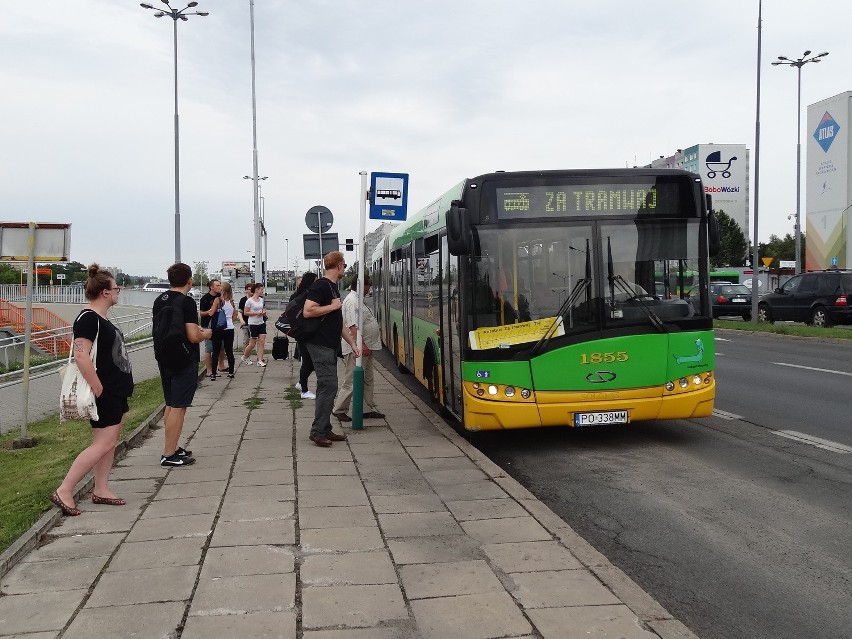 Od soboty autobusy zastąpiły tramwaje wzdłuż trasy PST
