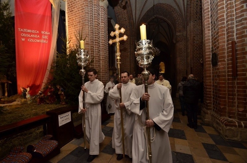 Pasterkę w poznańskiej katedrze poprowadził arcybiskup...