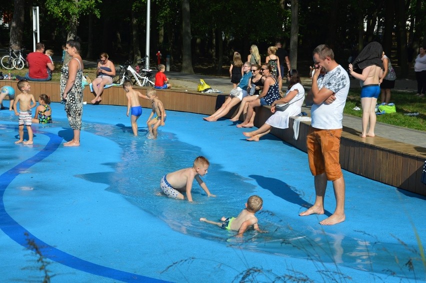 Wodny park w Stalowej Woli w upalne dni, których ostatnio...