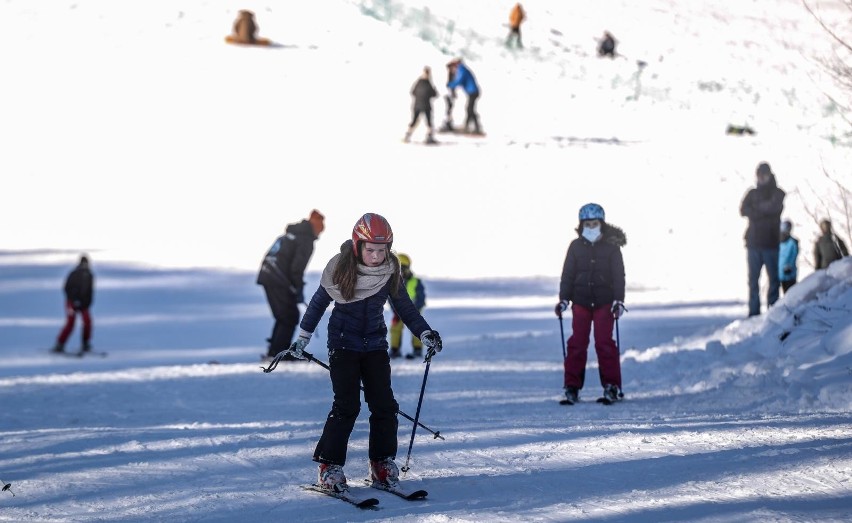 Zimowe szaleństwo na Łysej Górze 13.02.2021 r.