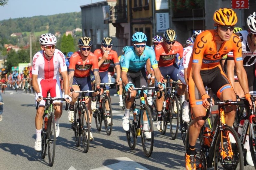 Kolarze 75. wyścigu Tour de Pologne przemknęli przez powiat wadowicki 