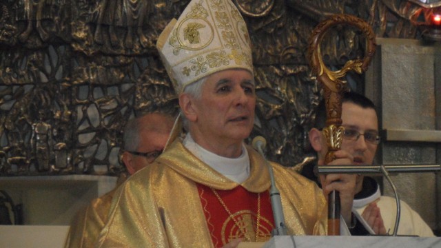 Bp Marek Szkudło. Biskupie prymicje w kościele NSPJ w Paprocanach