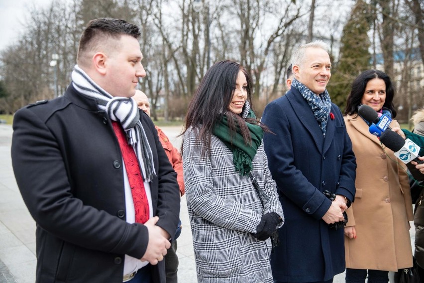 Poseł Jacek Żalek ponownie zachęca do głosowania na...