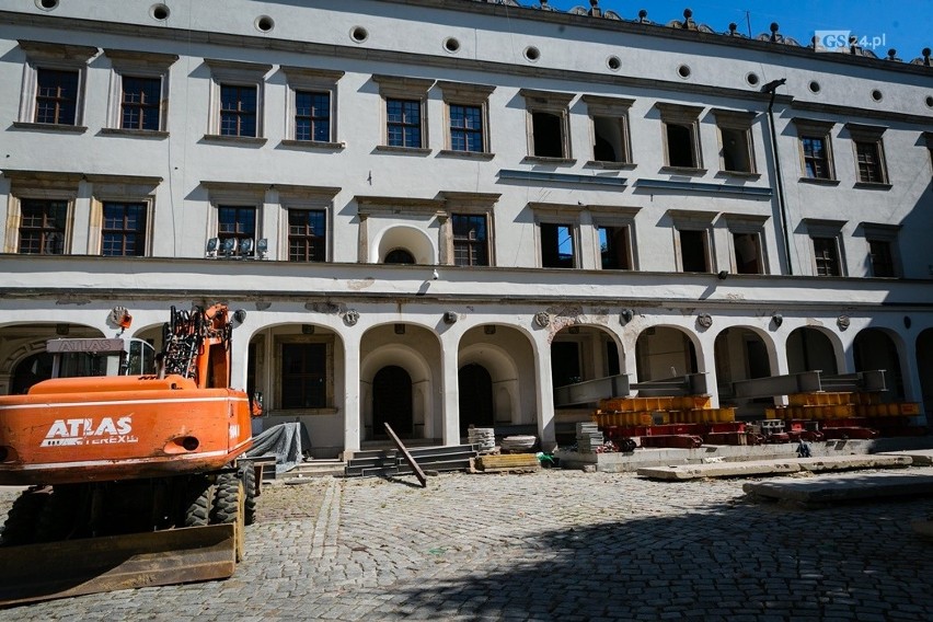 Zniknęły rusztowania na Zamku. Jak wygląda sytuacja po katastrofie budowlanej? Sprawdzamy [ZDJĘCIA]