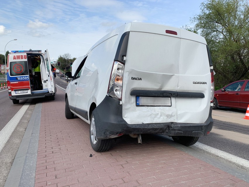 Do zdarzenia doszło w piątek przed godz. 15 na drodze...