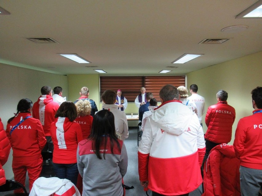 Środa Popielcowa w Pjongczang. Biskup Marian Florczyk odprawił mszę w wiosce olimpijskiej