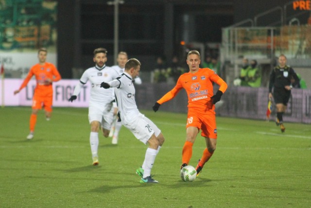 W ostatnim meczu rozegranym w Niecieczy zespół Bruk-Betu Termaliki przegrał z Zagłębiem Lubin 0:1