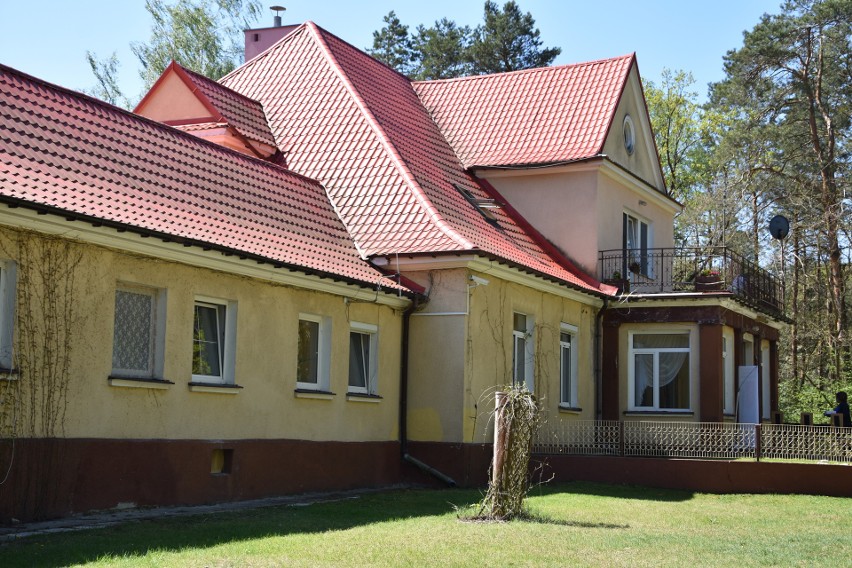 W czerwcu rozpocznie się remont budynku domu dziecka w Małachowie. Pieniądze są, umowy podpisane (ZDJĘCIA)