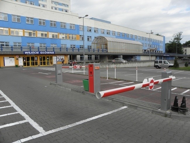 Cieszyn: Zmiany w parkowaniu przy Szpitalu Śląskim