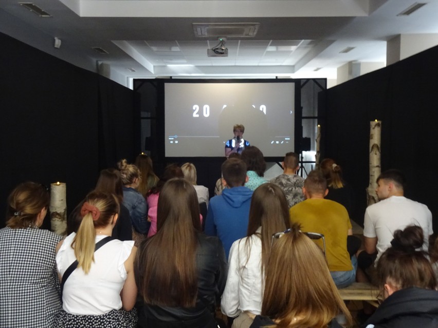 W Kielcach otwarto wyjątkową wystawę multimedialną. Jest poświęcona Zbrodni Katyńskiej