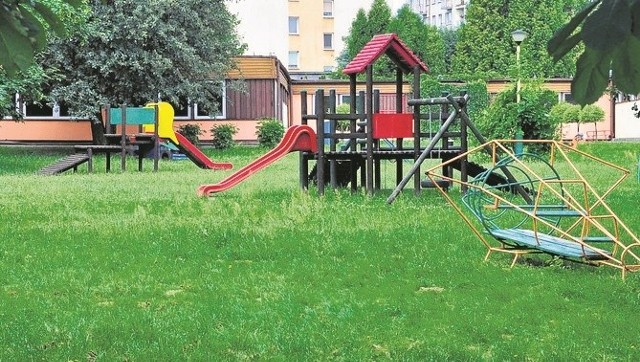 W tym miejscu, na terenie znajdującym się od strony ulicy Armii Krajowej w Sandomierzu, powstanie nowe przedszkole.