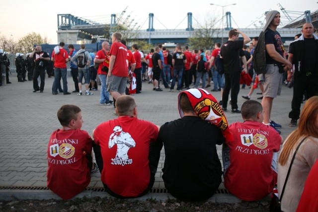 Kibice Widzewa nie mogli wejść na sektor gości na stadionie Wisły