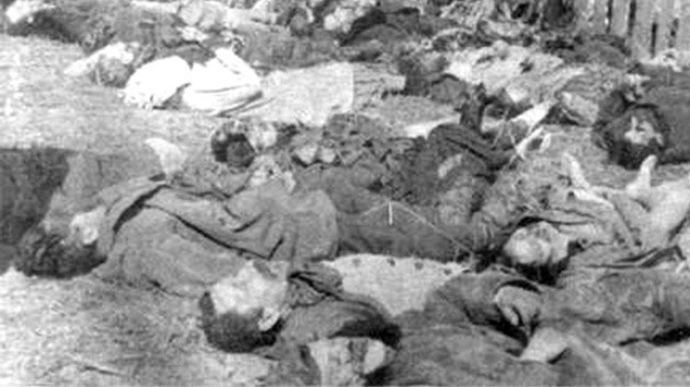 9 lutego ma miejsce 80. rocznica masakry we wsi Parośla I. To pierwszy masowy mord dokonany przez UPA i symboliczny początek Rzezi Wołyńskiej. Zdjęcie przedstawia masakrę we wsi Lipniki