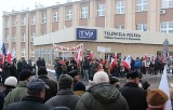 Demonstracja KOD w Białymstoku. Protestowało kilkaset osób (zdjęcia, wideo)