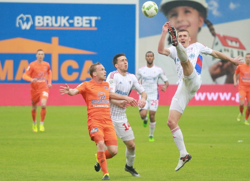 Górnik Zabrze spadł do 1. ligi po remisie 1:1 z Termalicą w...