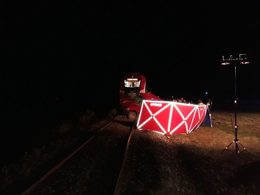 Śmiertelny wypadek w Niedrzwicy Kościelnej. Nie żyje matka z dzieckiem