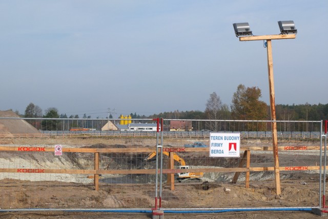 Kontrakty przy nowych blokach Elektrowni Opole nie dla każdegoBudowa nowych bloków elektrowni w Brzeziu ma potrwać do 2019 roku.
