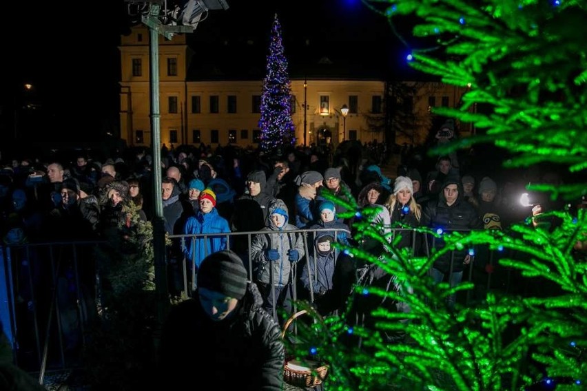 Żywa szopka u Franciszkanów: Aby nigdy nie zabrakło miłości [ZDJĘCIA, WIDEO]